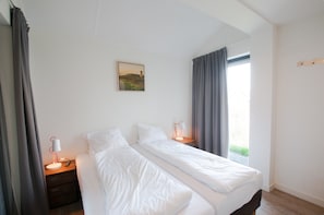 House - Villa Oesterdam Sleeps 8 Persons (Tholen)