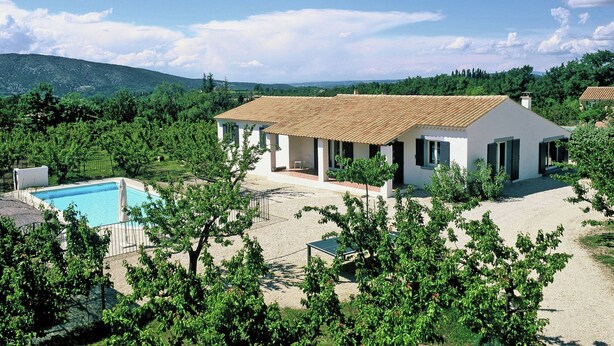 Exterior - Tastefully Furnished Villa With Fenced Private Pool, 9 km From Vaison-la-romaine (Malaucene)