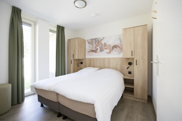 Casa | 2 dormitorios, mobiliario individual, ropa de cama