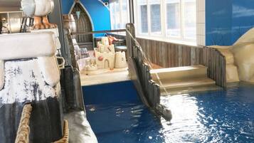 Chalet | Kolam renang | Kolam renang outdoor