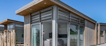 Detached Luxury Lodge near Sea