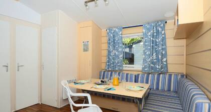 Mobile Home w/ Garden