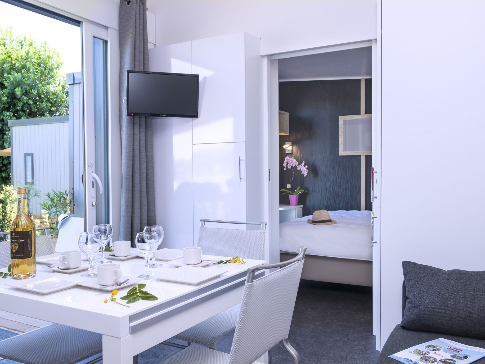 Chalet | Dining