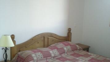 Apartment | Room amenity
