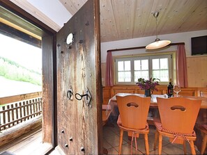House | Reception