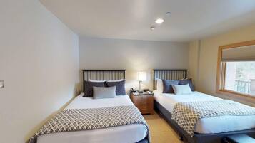 3 habitaciones, acceso a internet y ropa de cama