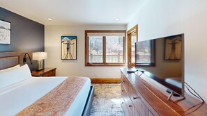 2 bedrooms, internet, bed sheets