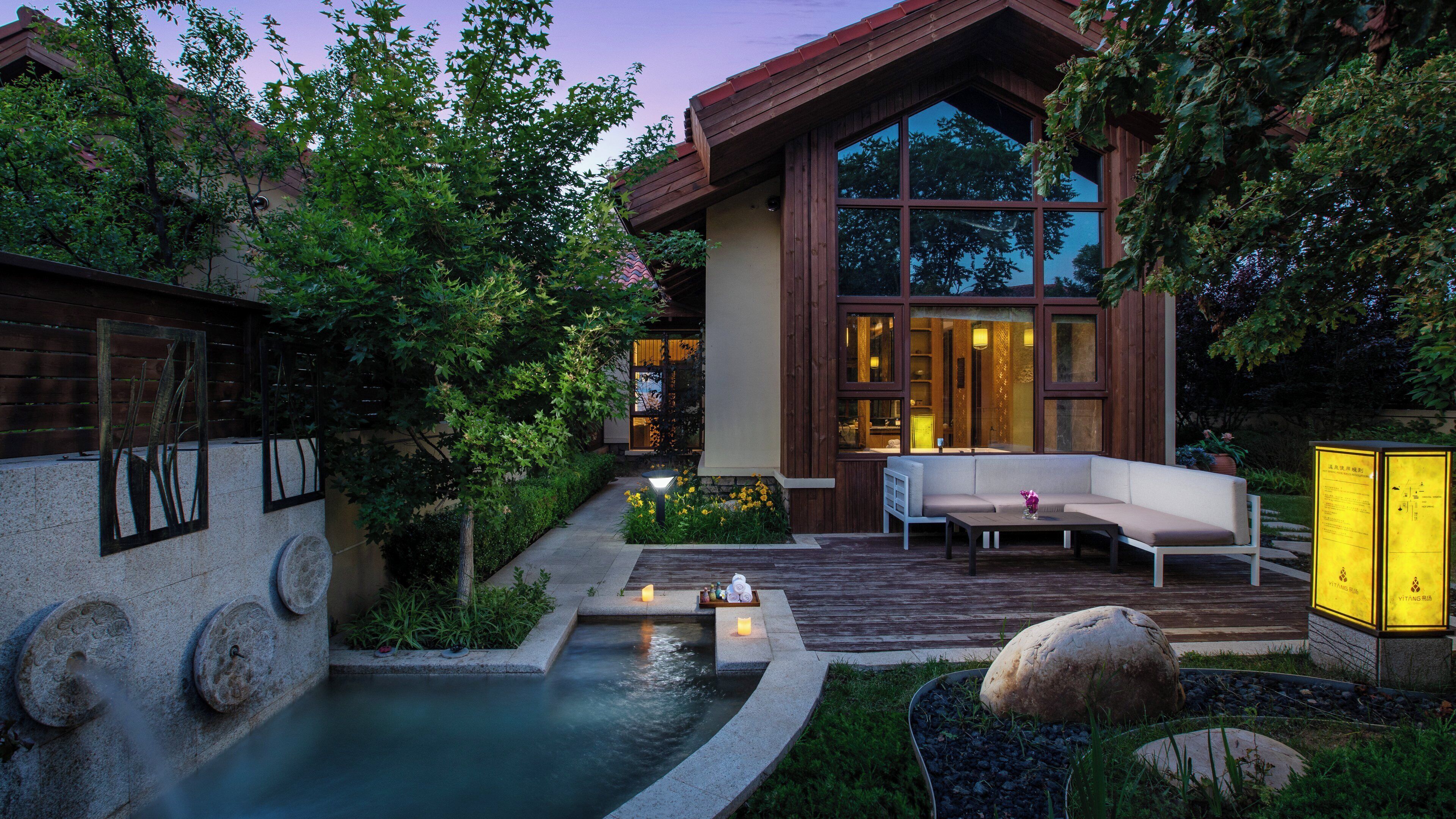 Ropa de cama de alta calidad, colchones viscoelásticos, minibar