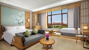 Premium Room, 1 King Bed | Premium bedding, memory foam beds, minibar, in-room safe - Holiday Inn Dalian Hot Spring by IHG (Dalian)