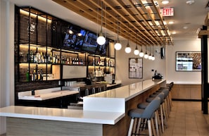 Bar (on property) - Holiday Inn Fort Worth - Alliance by IHG (Keller)