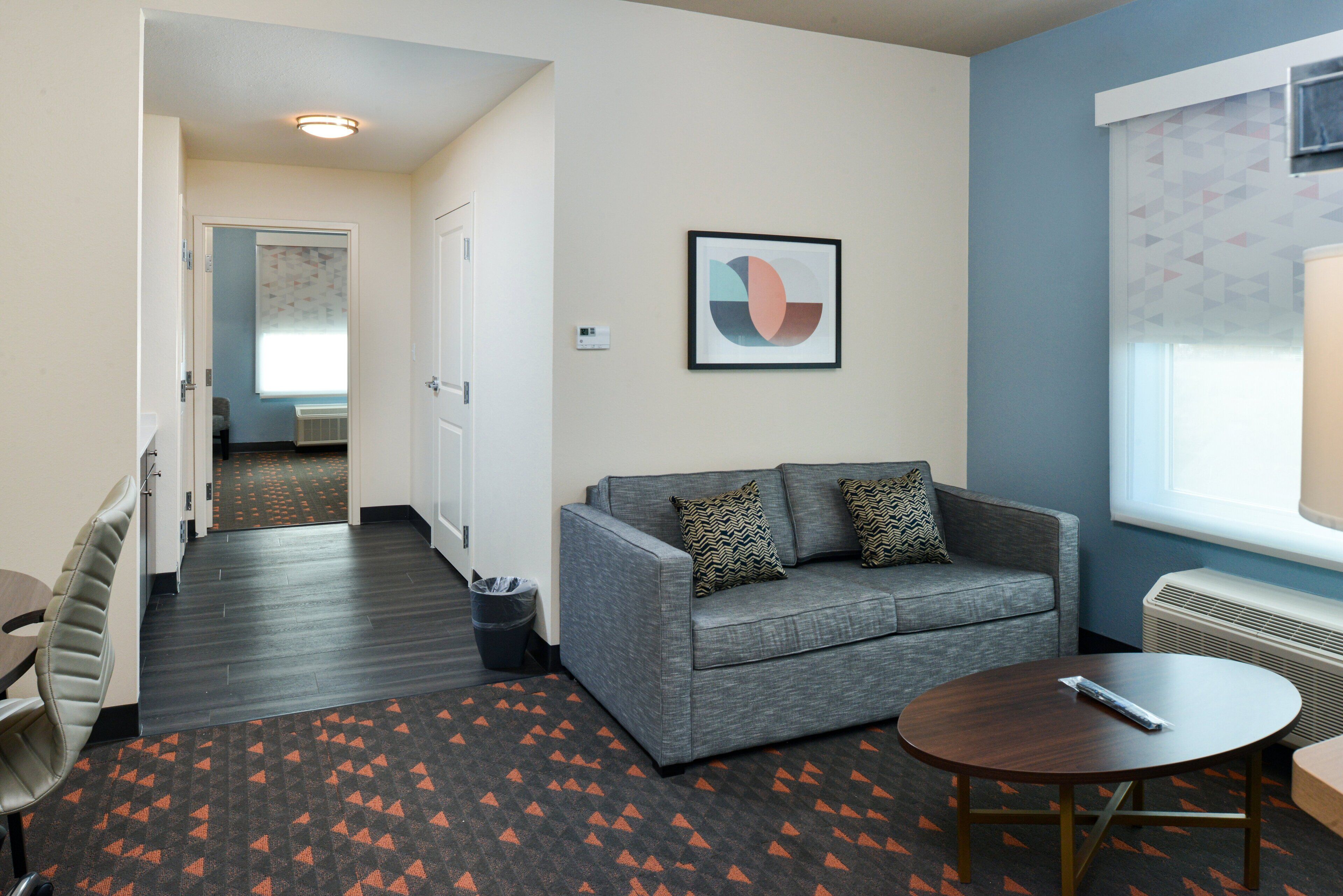 1 bedroom, desk, laptop workspace, blackout curtains