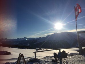 Unclassified image, 5 of 17, button