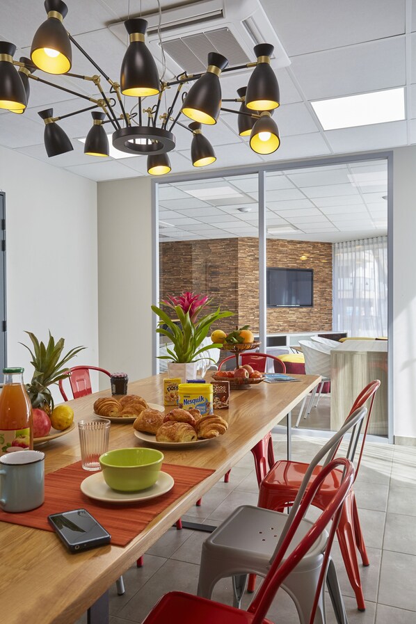 Studio Standard | Coin séjour