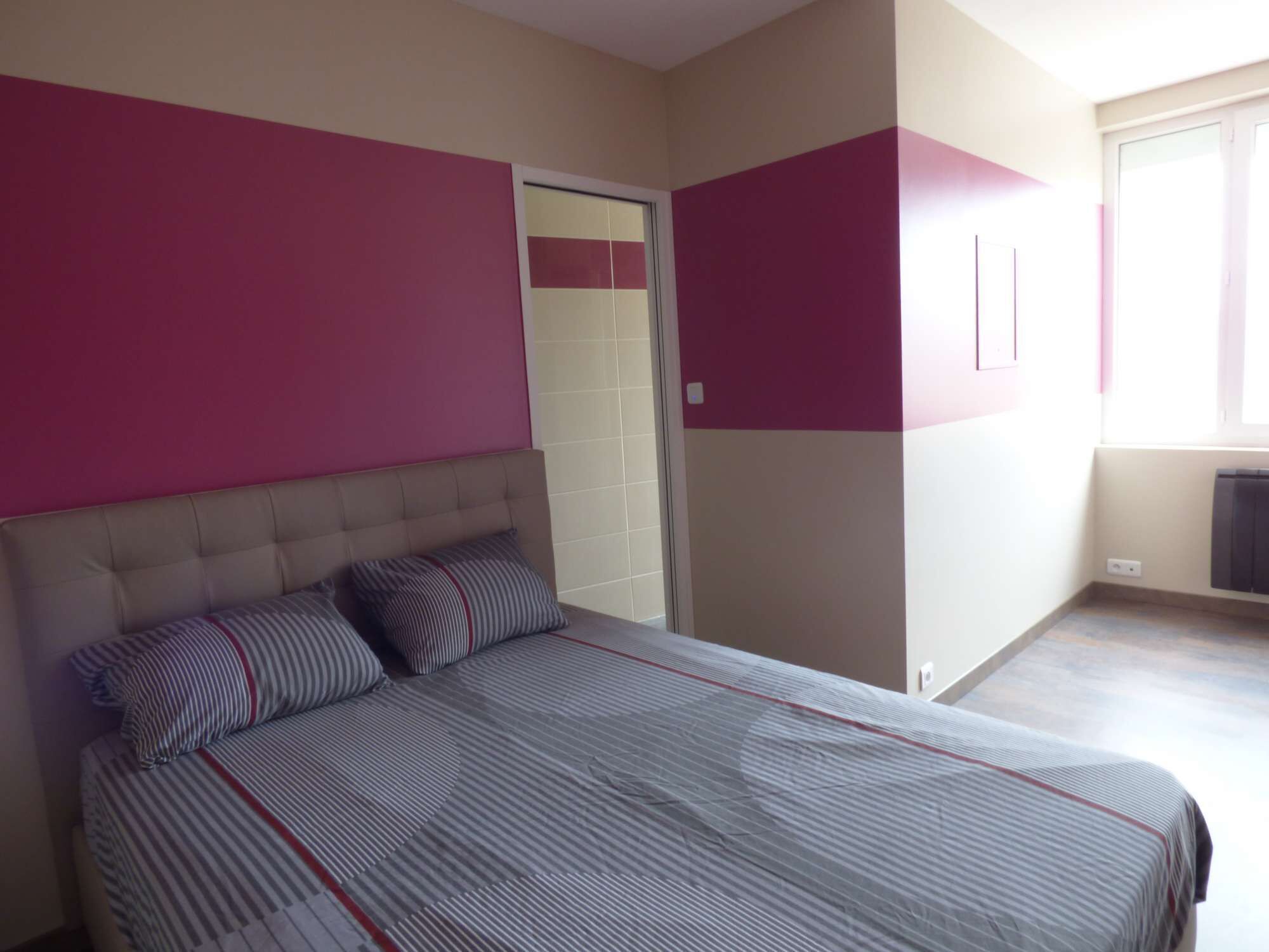 2 bedrooms, iron/ironing board, WiFi