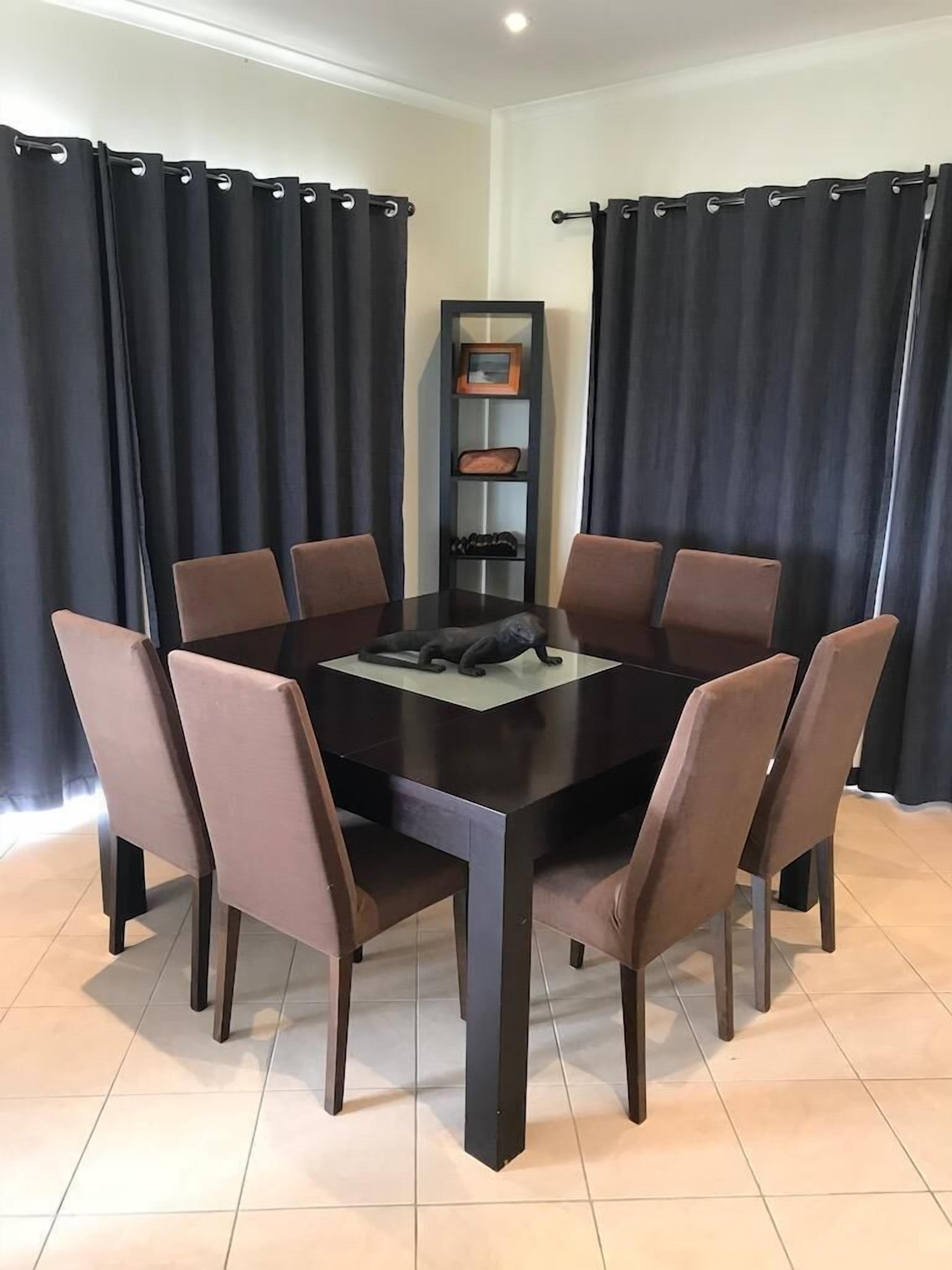 Chill n sea - Beautiful elevated holiday home — image 9