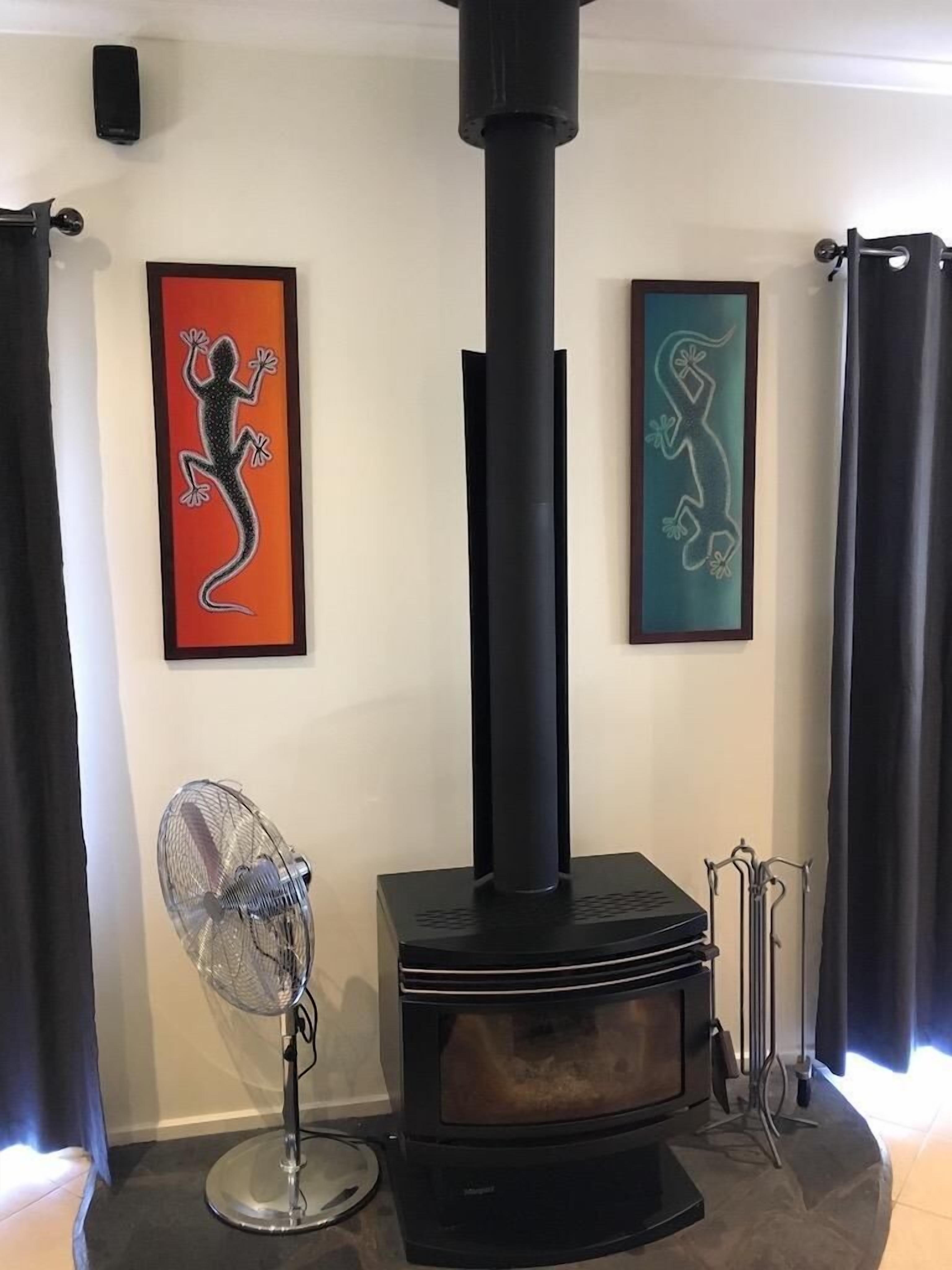 Chill n sea - Beautiful elevated holiday home — image 12