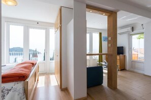 Apartment, 1 Bedroom, Smoking, Patio - Charming Studio Apartment With Beautiful Panoramic sea View (Dubrovnik)