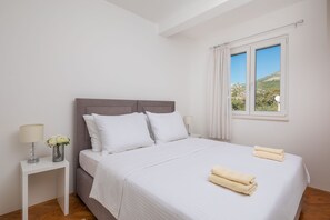 Appartement, 3 chambres, fumeurs, balcon | 3 chambres, Wi-Fi
