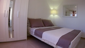 Room - Apartment Near Old Town Dubrovnik With Terrace and Beatuful View (Dubrovnik)