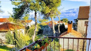 Appartement, 2 chambres, fumeurs, balcon | Enceinte de l’hébergement