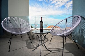 Villa, 4 Bedrooms, Smoking, Private Pool | Balkoni