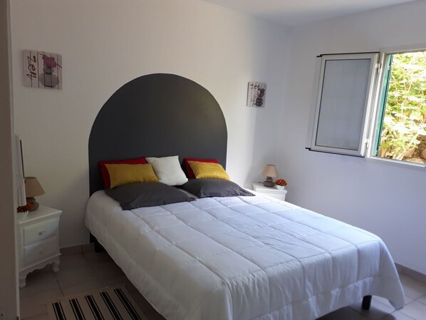 2 bedrooms, soundproofing, iron/ironing board, WiFi - Quiet residence with apartment tank put into service May 2020 (LE GOSIER)