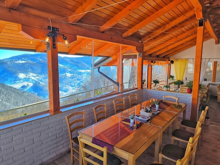 Apartment, 4 Bedrooms, Balcony, Garden View | Dining. Discover the Magic of Nature
