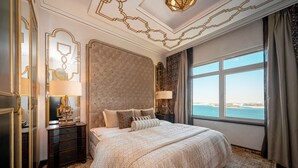 Apartment, 3 Bedrooms - Luton Vacation Shoreline Sea View Apart (Dubai)