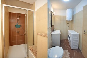 Apartment, 2 Schlafzimmer | Badezimmer | Duschwanne
