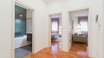 Apartment, 2 Bedrooms | Bathroom | Rainfall showerhead, hair dryer, bidet, towels
