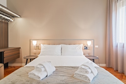 San Fermo Luxury Apartment