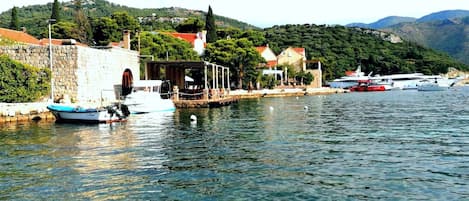 Room, 2 Bedrooms, Smoking, Terrace | Marina