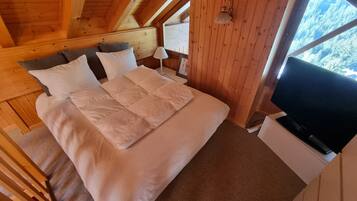 4 makuuhuonetta, silitysrauta/-lauta, Wi-Fi, vuodevaatteet