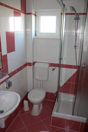 Apartment, 1 Schlafzimmer, Balkon, Meerblick | Badezimmer