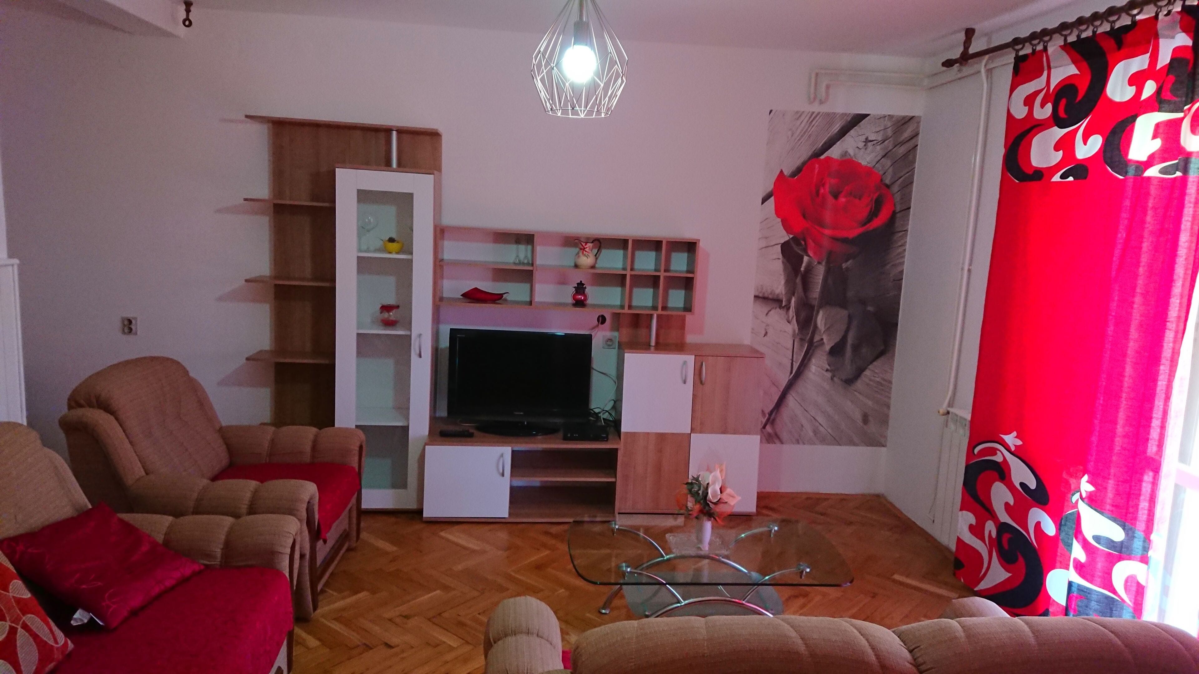 Apartment, 3 Bedrooms, Smoking, Balcony | Living area
