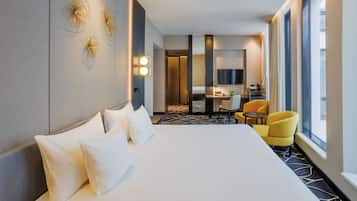 Habitación ejecutiva, 1 cama de matrimonio grande | Ropa de cama de alta calidad, minibar, caja fuerte y escritorio