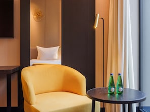 Minibar, in-room safe, desk, laptop workspace