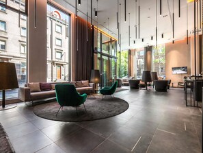 Bar (on property) - Mövenpick Hotel Tallinn (Tallinn)