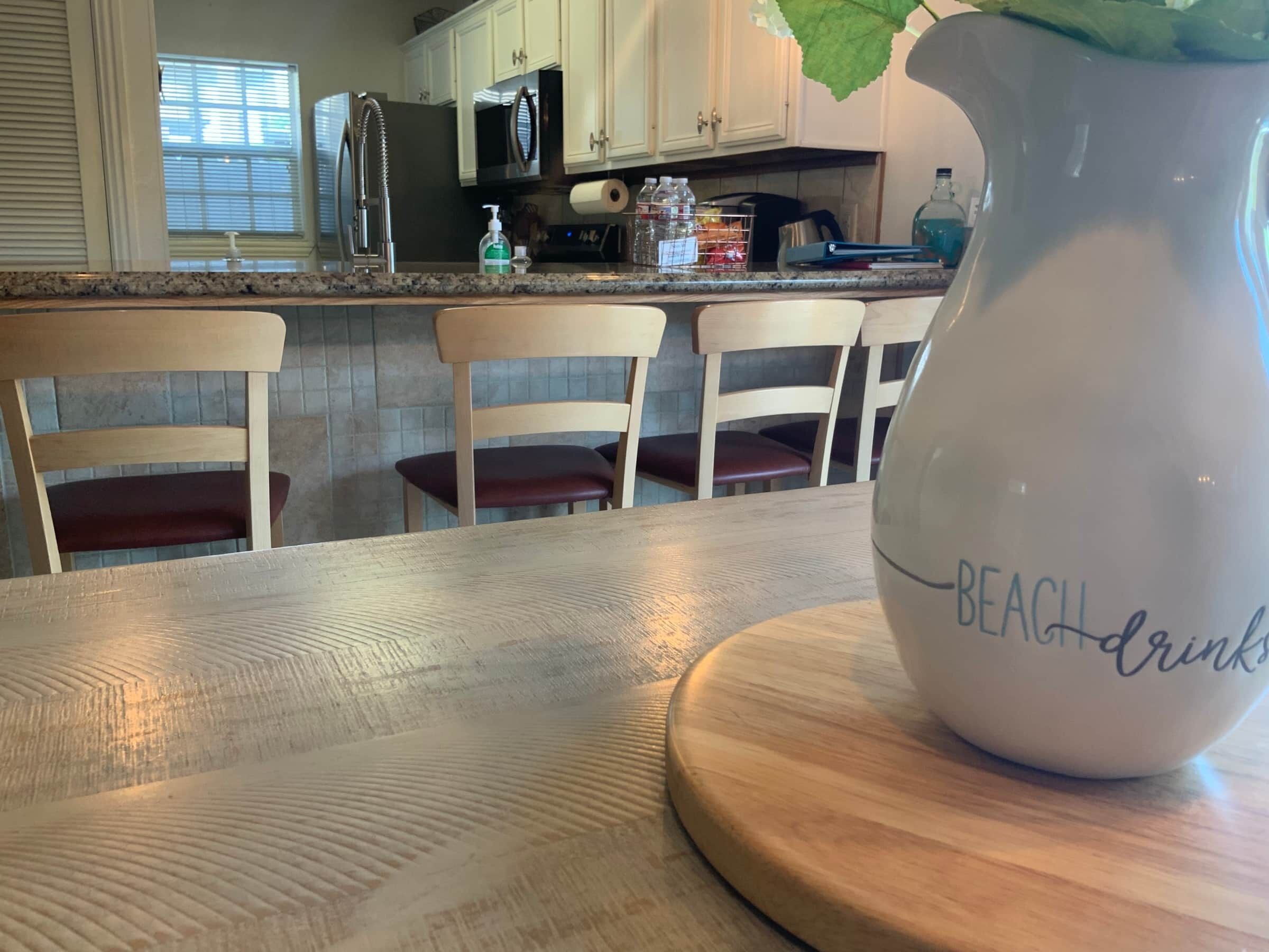 冰箱、微波炉、烤箱、炉灶