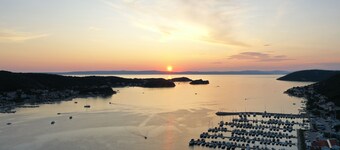 Classic Attic Apartment