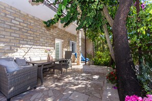 Property grounds - Apartment With Amazing sea View (Trogir)