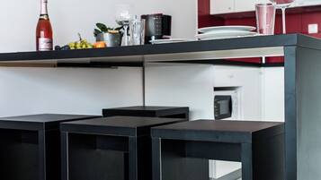 Departamento, 1 habitación, balcón, vista al jardín | Restaurantes
