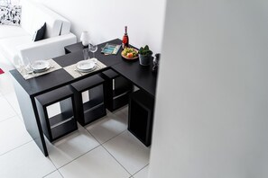 Apartment, 2 Bedrooms, Balcony, Garden View | Dining - No5 Penthouse 2 Bedroom Apartment (Pakostane)