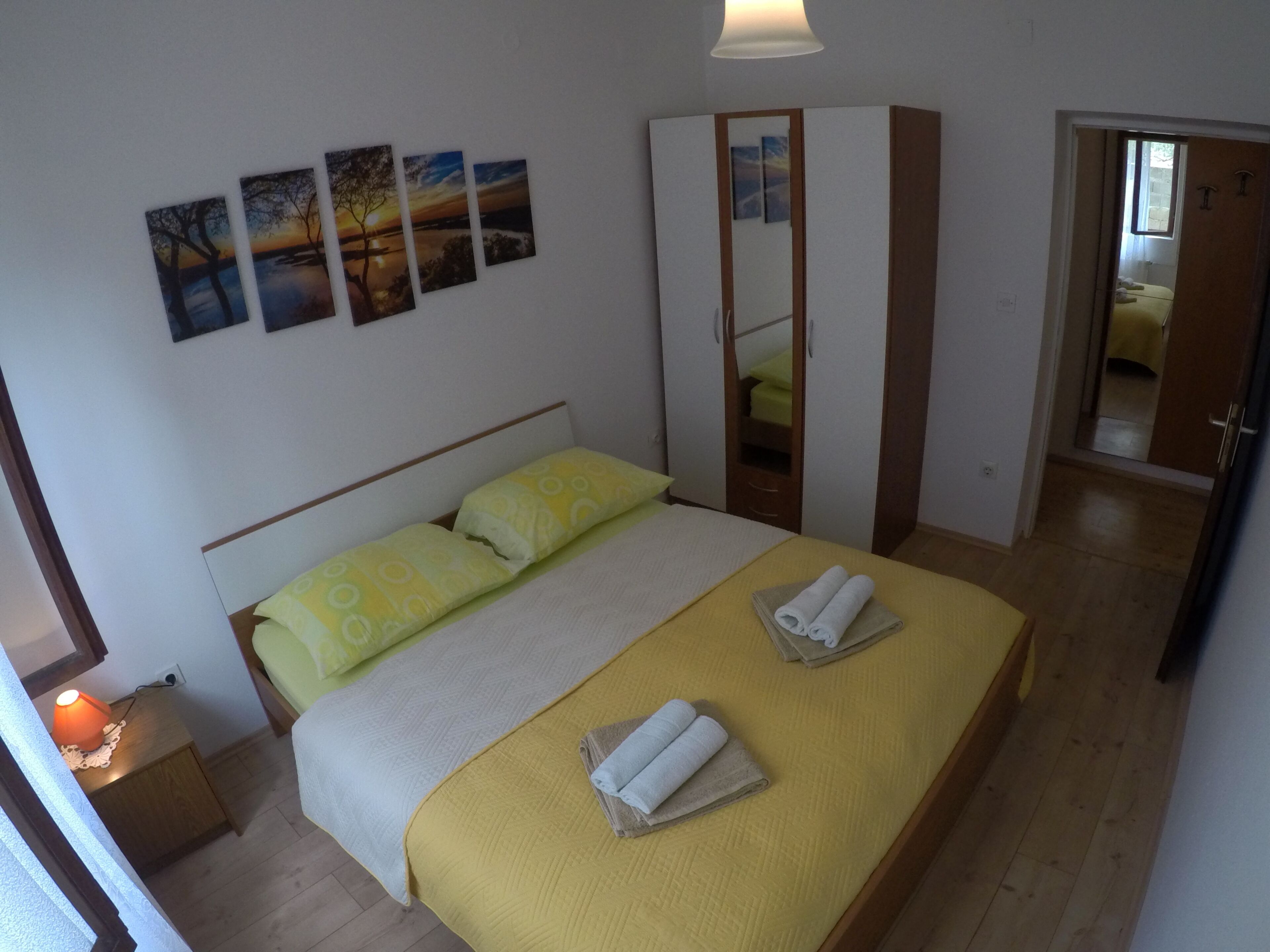 2 chambres, draps fournis