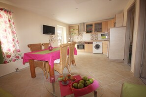 Leilighet, 2 soverom, terrasse | Innvendig