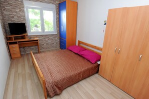 Room - Holiday House With Pool (Omis)