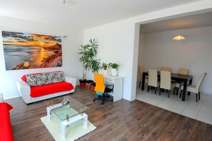 Interior - Holiday House With Pool (Omis)