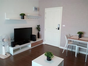 Shared Dormitory, Balcony, City View | Interior
