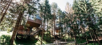 Tree House Close to the National Park Plitvice Lakes