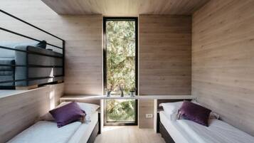 2 bedrooms, soundproofing, WiFi